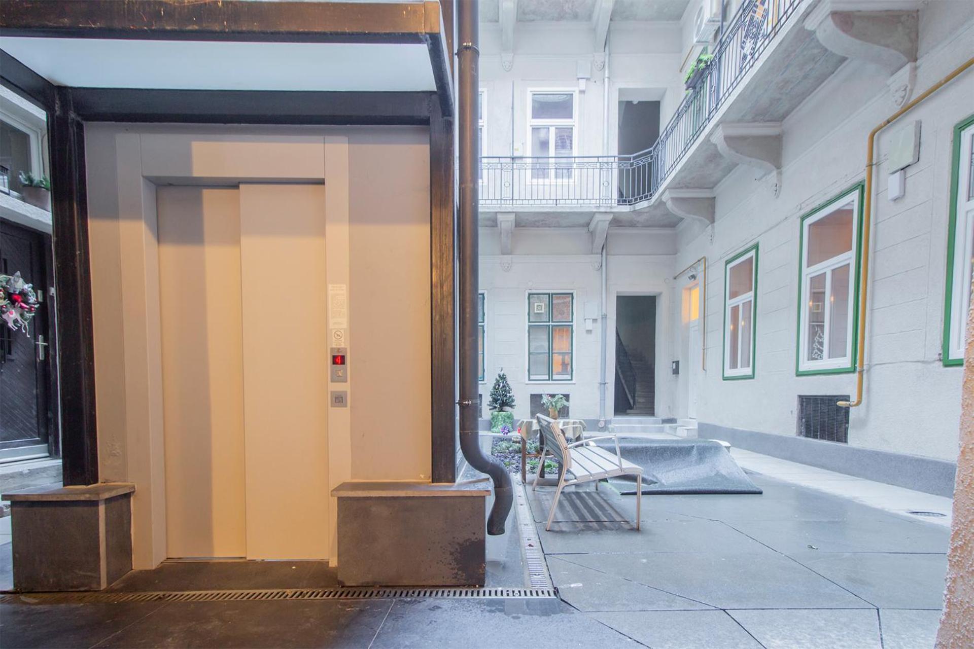 Kalvin 2Bdr Apartment With Ac Budapesta Exterior foto