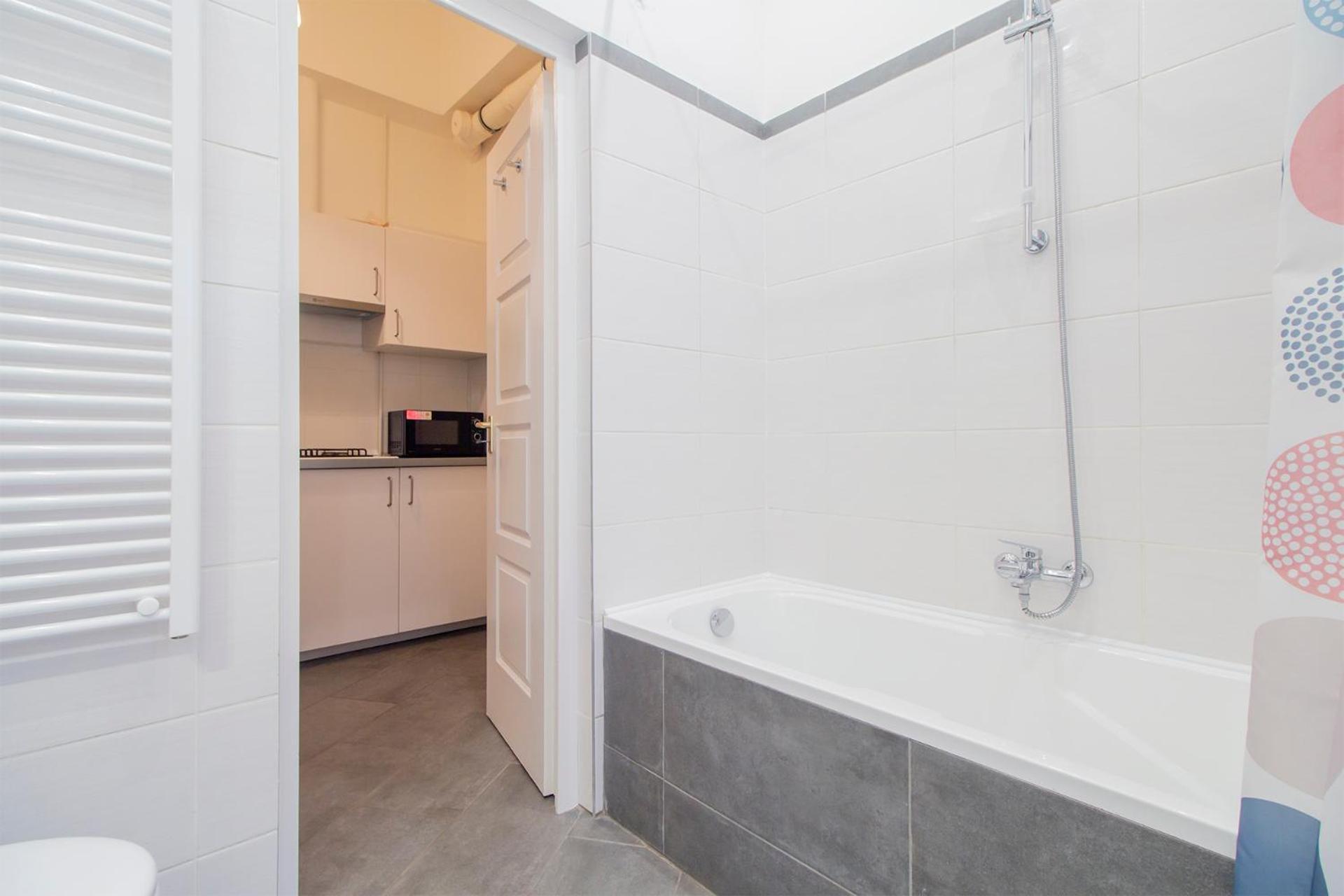 Kalvin 2Bdr Apartment With Ac Budapesta Exterior foto