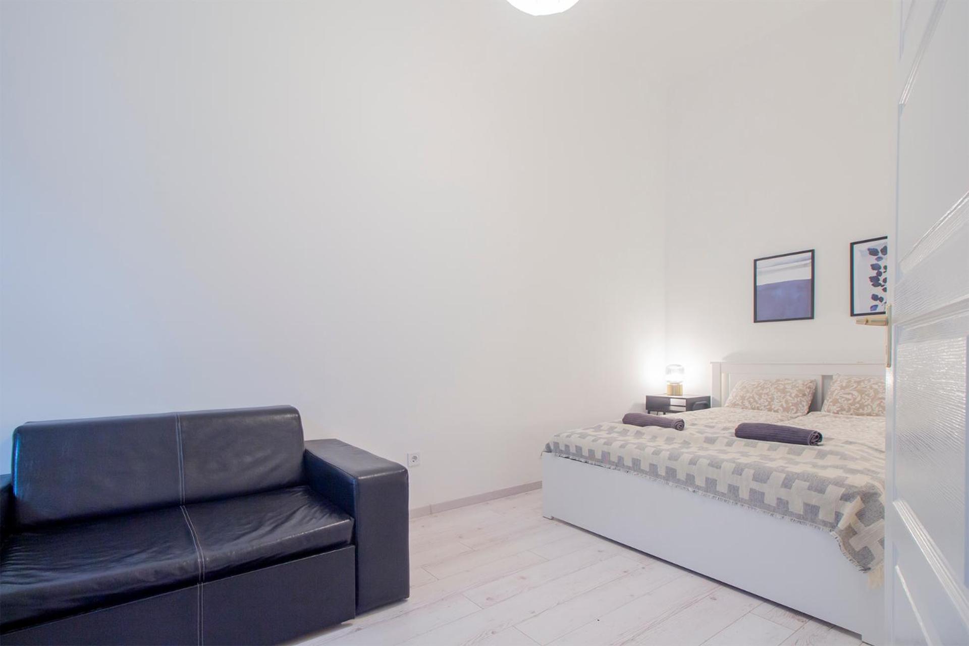 Kalvin 2Bdr Apartment With Ac Budapesta Exterior foto